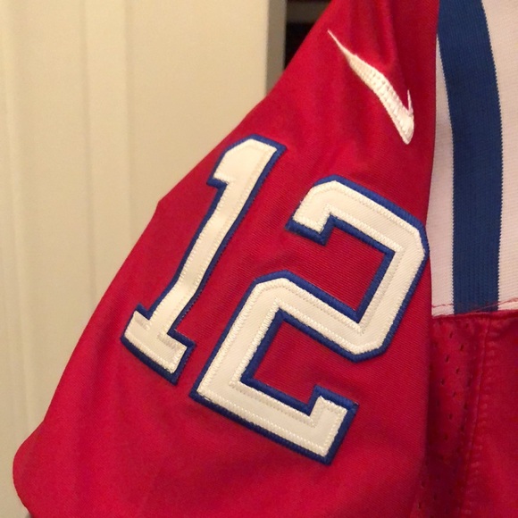 Tom Brady #12 Captain Jersey - Picture 4 of 5